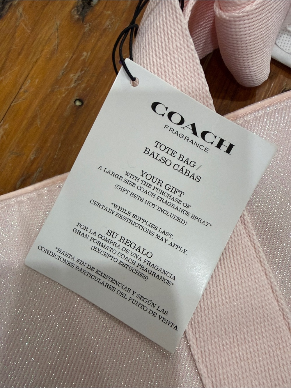 Coach Fragrance Pink Glitter Tote with Gold Logo flower keychain NWT - Picture 2 of 8